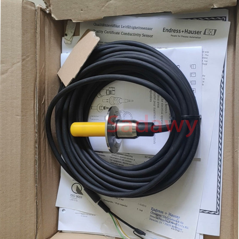 E+H CLM253-ID0105 CLS16-3E3A1P Split Conductivity set