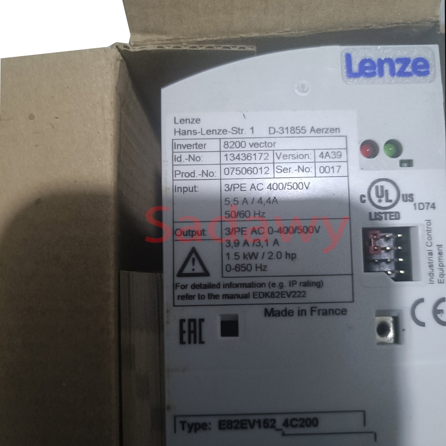 Lenze E82EV152K4C200 Frequency inverter