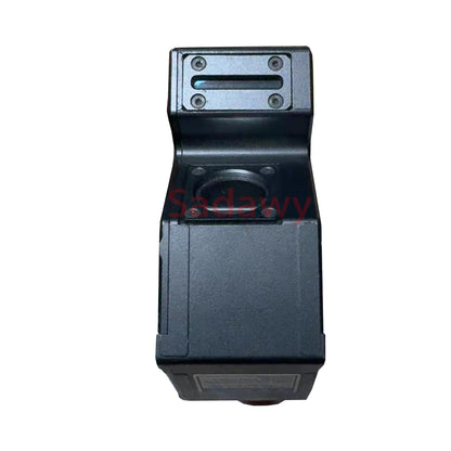 KEYENCE LJ-V7020 laser profile sensor